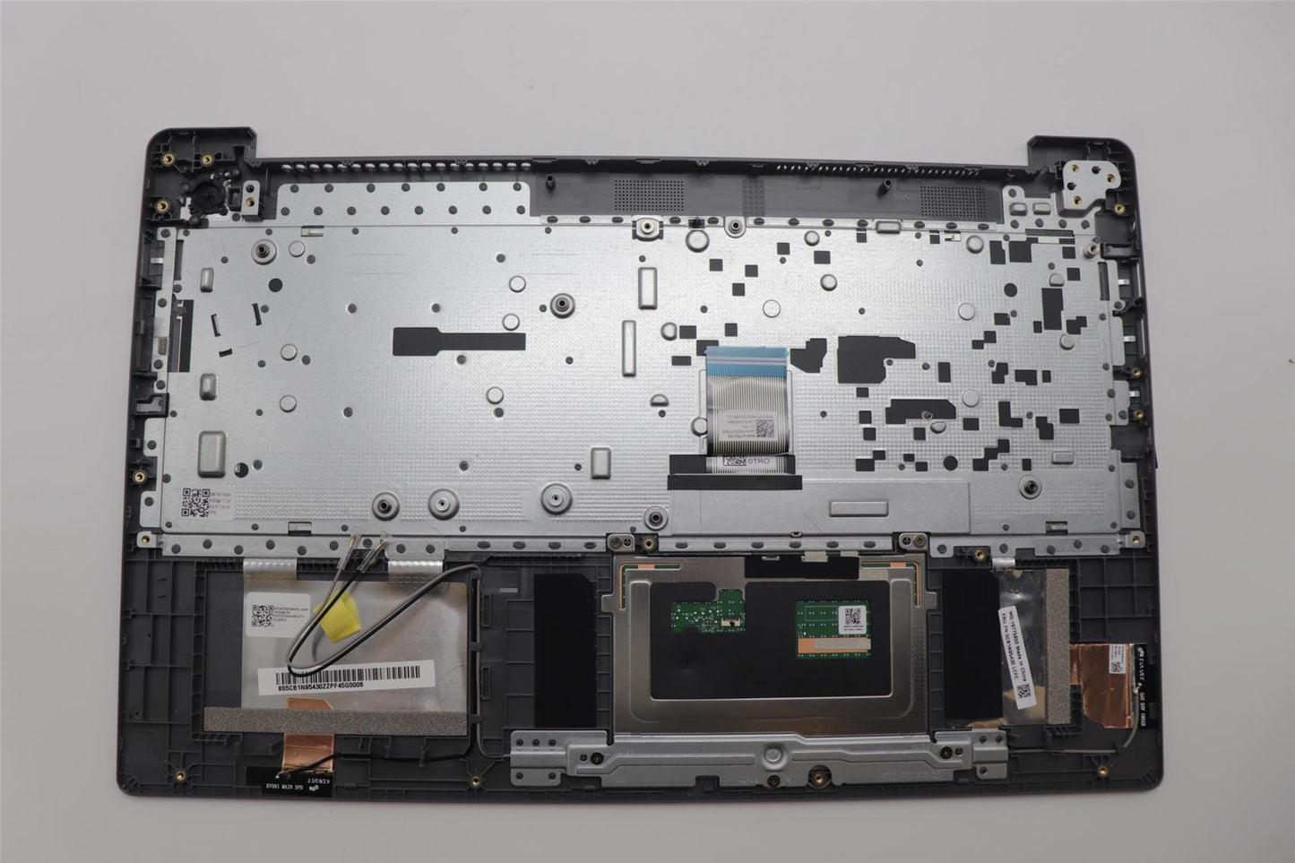 Lenovo Upper Case ASM_HBW L 83E6AG NBL 5CB1N95430