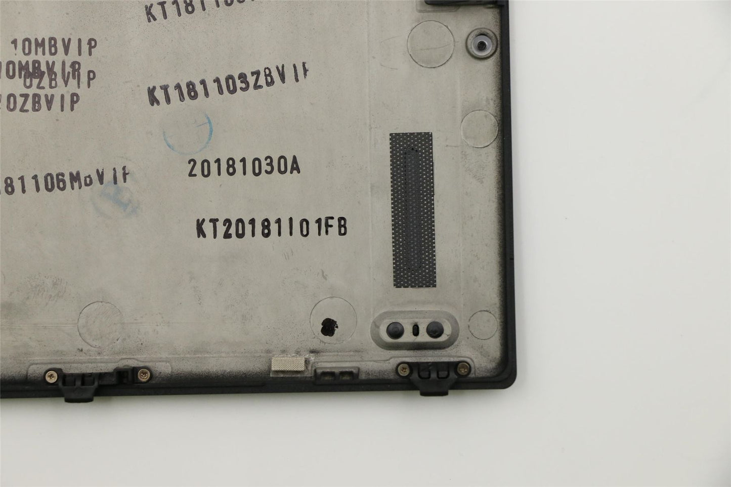 Lenovo ThinkPad X280 Base inférieure Couvercle du châssis inférieur Noir 01YN054