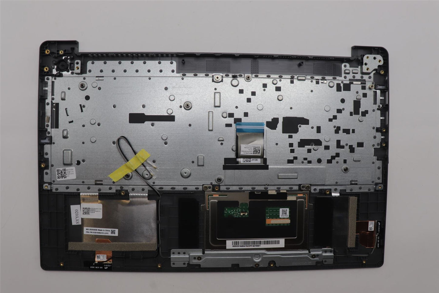 Lenovo Upper Case ASM_ITA L 83E6AG NBL 5CB1N95415