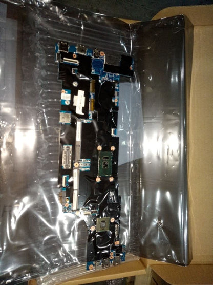 Lenovo ThinkPad P50s Motherboard Mainboard DIS intelI76600U 01AY348