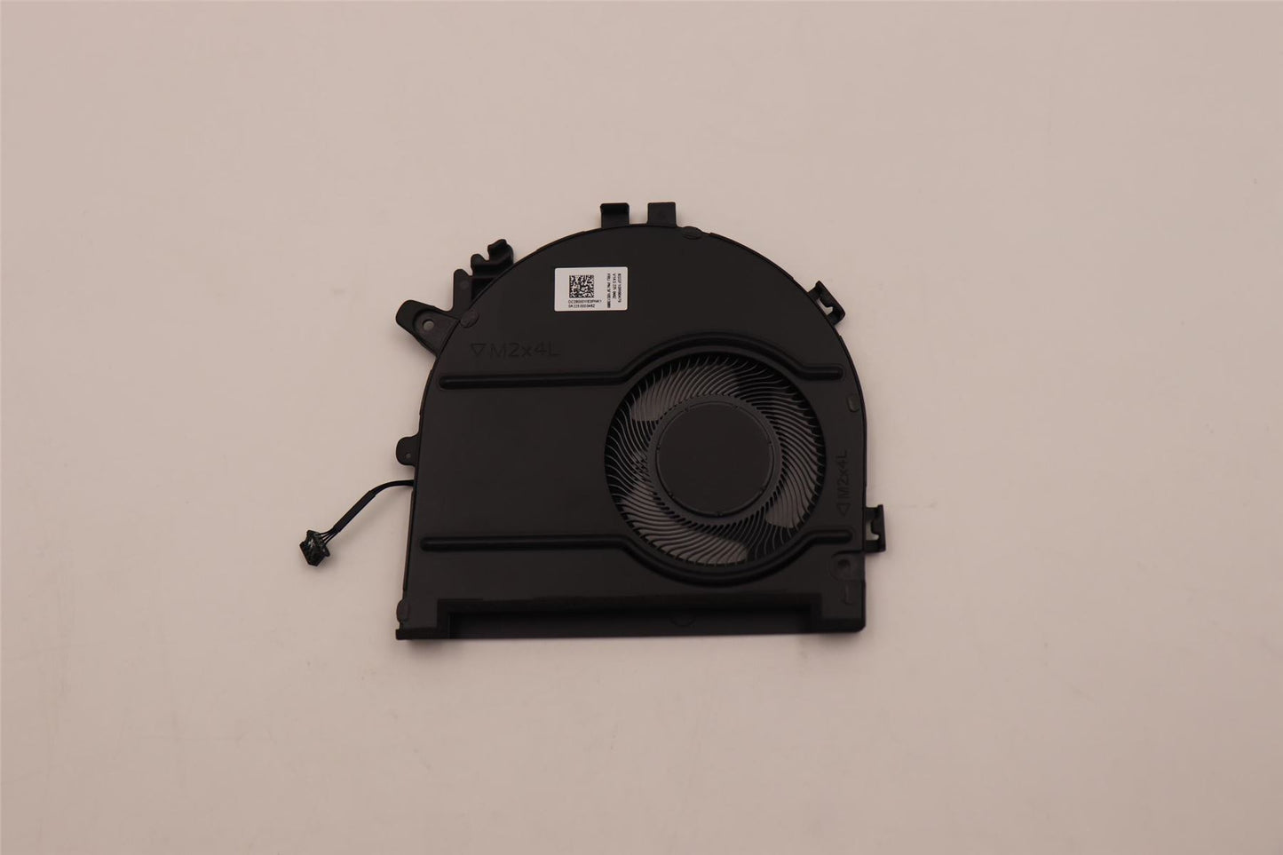 Lenovo System FAN C 82R0 Peak 5F10S13989
