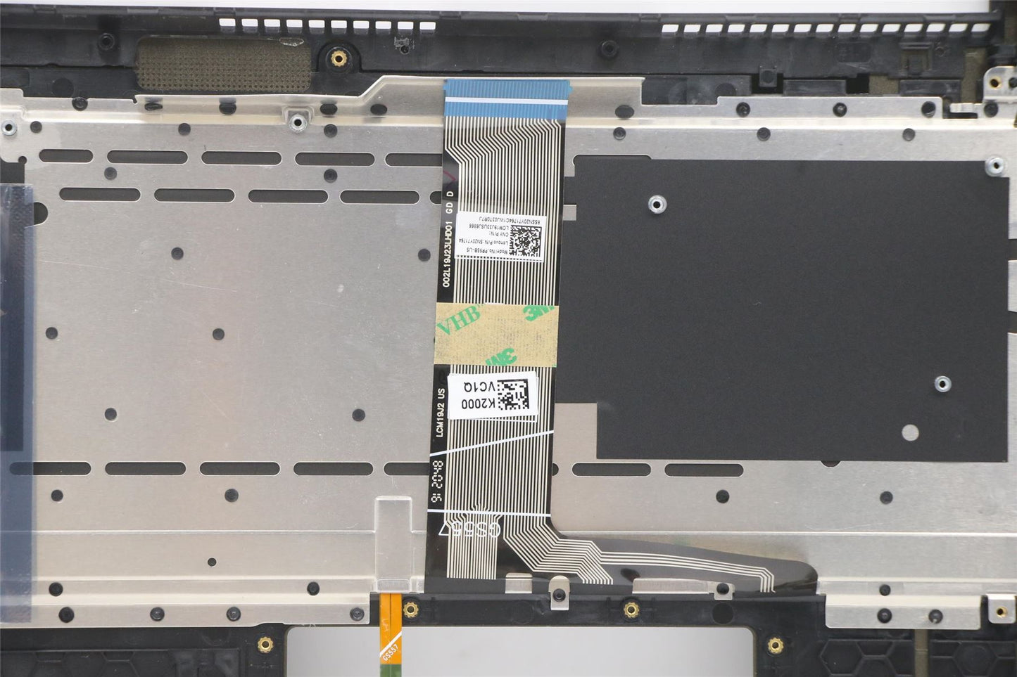 Lenovo Upper Case82DS DM_ENG 5CB0Z31020