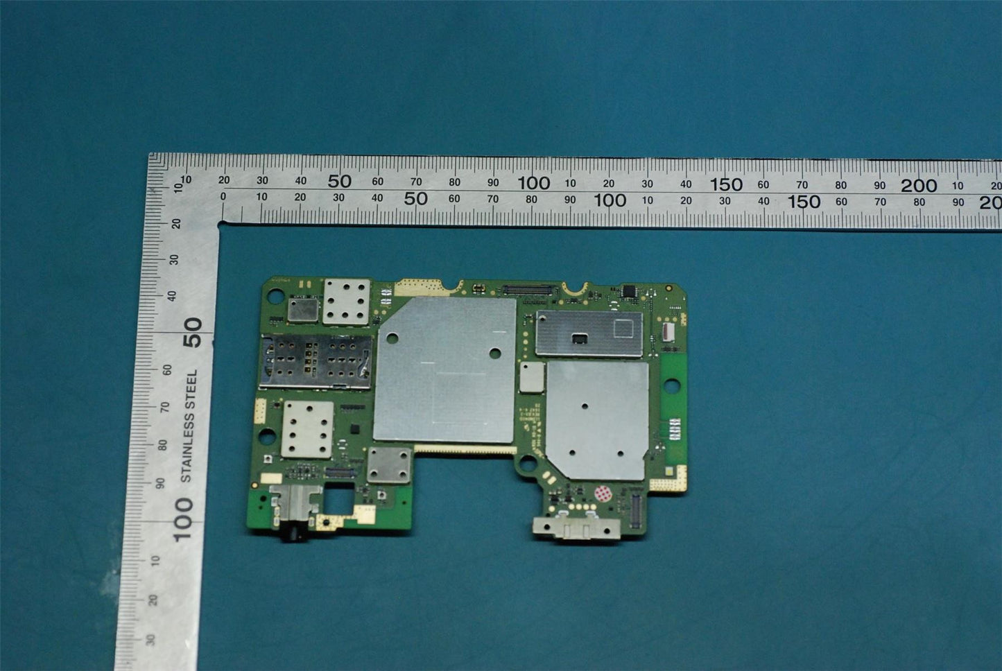Lenovo TB-8703F MB_3G+16G&*67101770 CS 5B28C07220