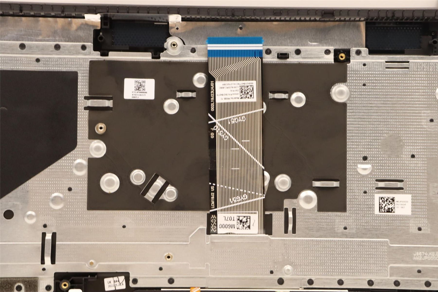 Lenovo Upper Case ASM_TC L82SFFP_AB_BL_ML 5CB1J00241
