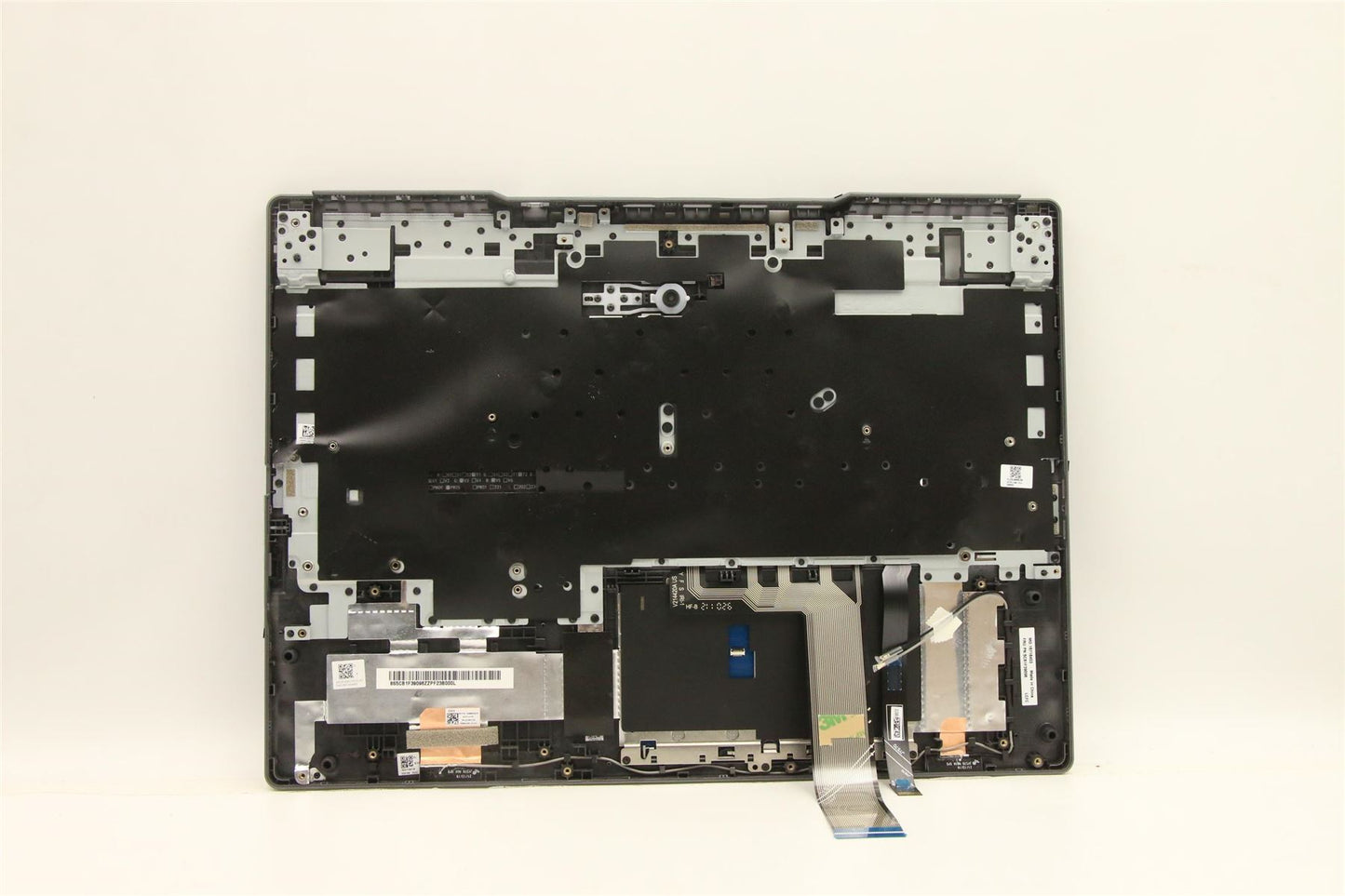 Lenovo COVER Upper Case ASM_USA ENGL82RBSTGYRGB 5CB1F39096
