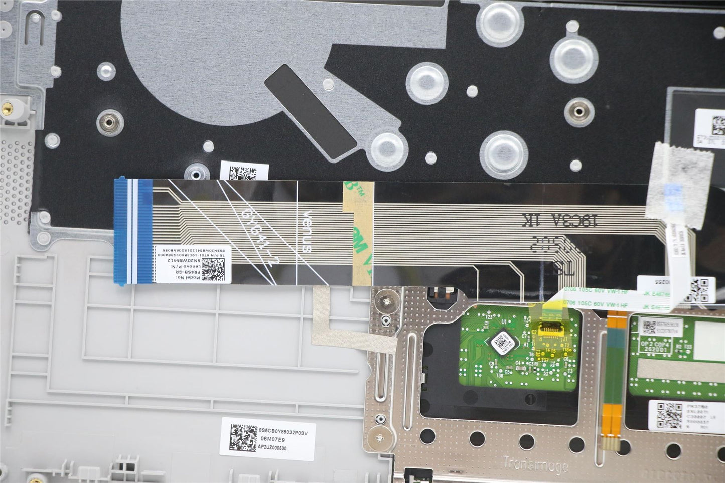 Lenovo Upper C81YH PL_SIL FP BLKB_GER 5CB0Y88917