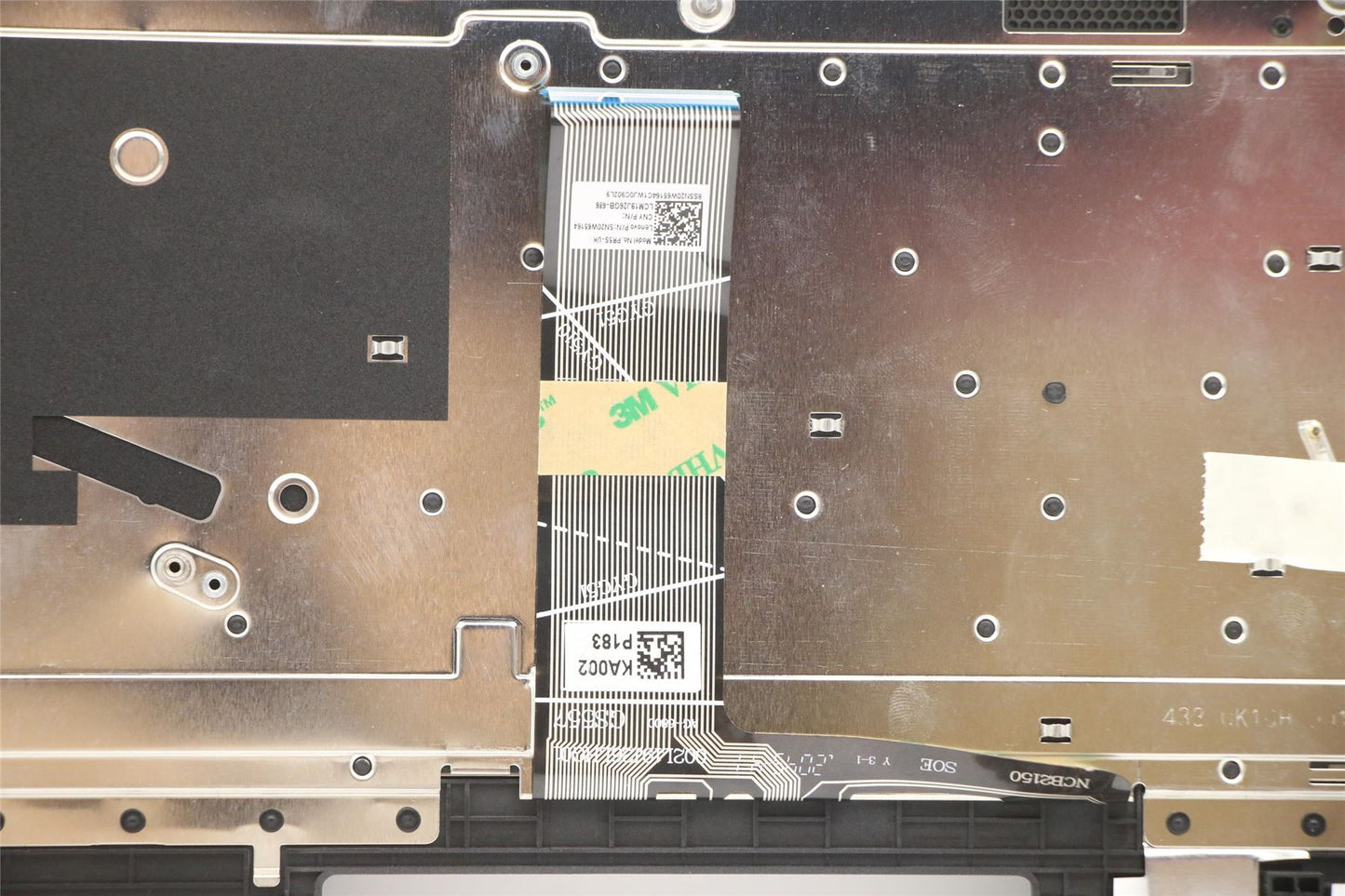 Lenovo Upper Case ASM_UKE W 82HV GY 5CB1B96272