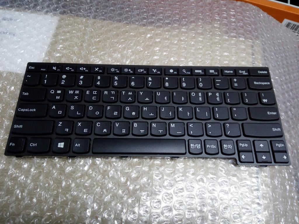 Lenovo MTSR_WIN, KR, CHY Korean Keyboard 04X6253