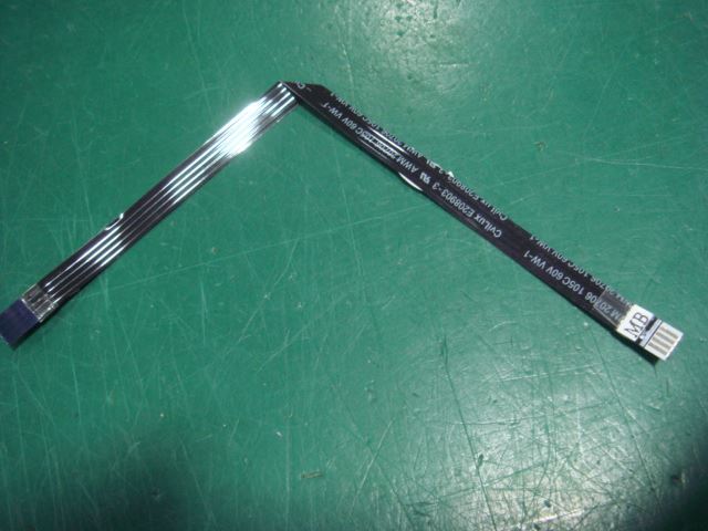 Lenovo KIUE0 SWITCH BOARD FFC Cable 31039534