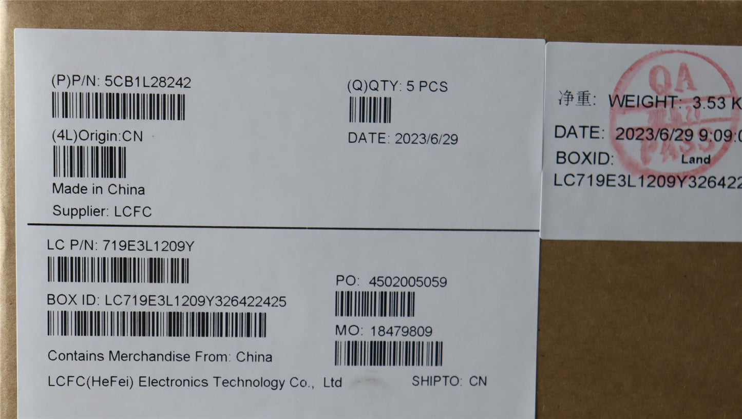 Lenovo Upper Case ASM_FRA/ARAL82XQAGFPNBL 5CB1L28242