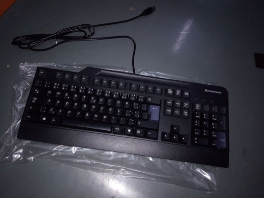 Lenovo ThinkStation E31 M82 M92 M92p E32 P900 USB Wired Keyboard Black 00XH545