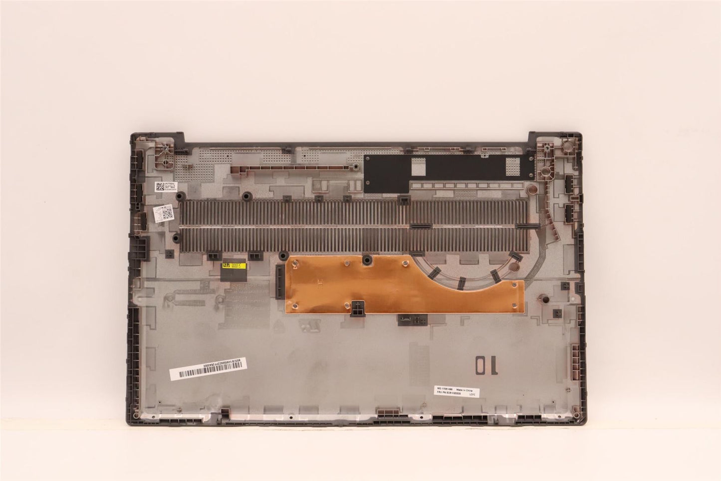 Lenovo Lower Case L 82SF PC SG DIS 5CB1H95509
