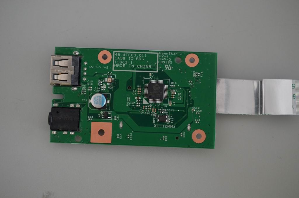 Lenovo LA58C CardReader W/Cable Card Reader Board 90000572