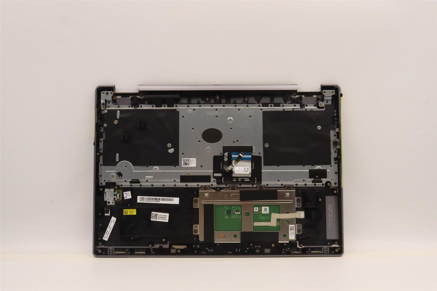 Lenovo Upper Case ASM_NORDIC L82QG FPAG 5CB1J01807
