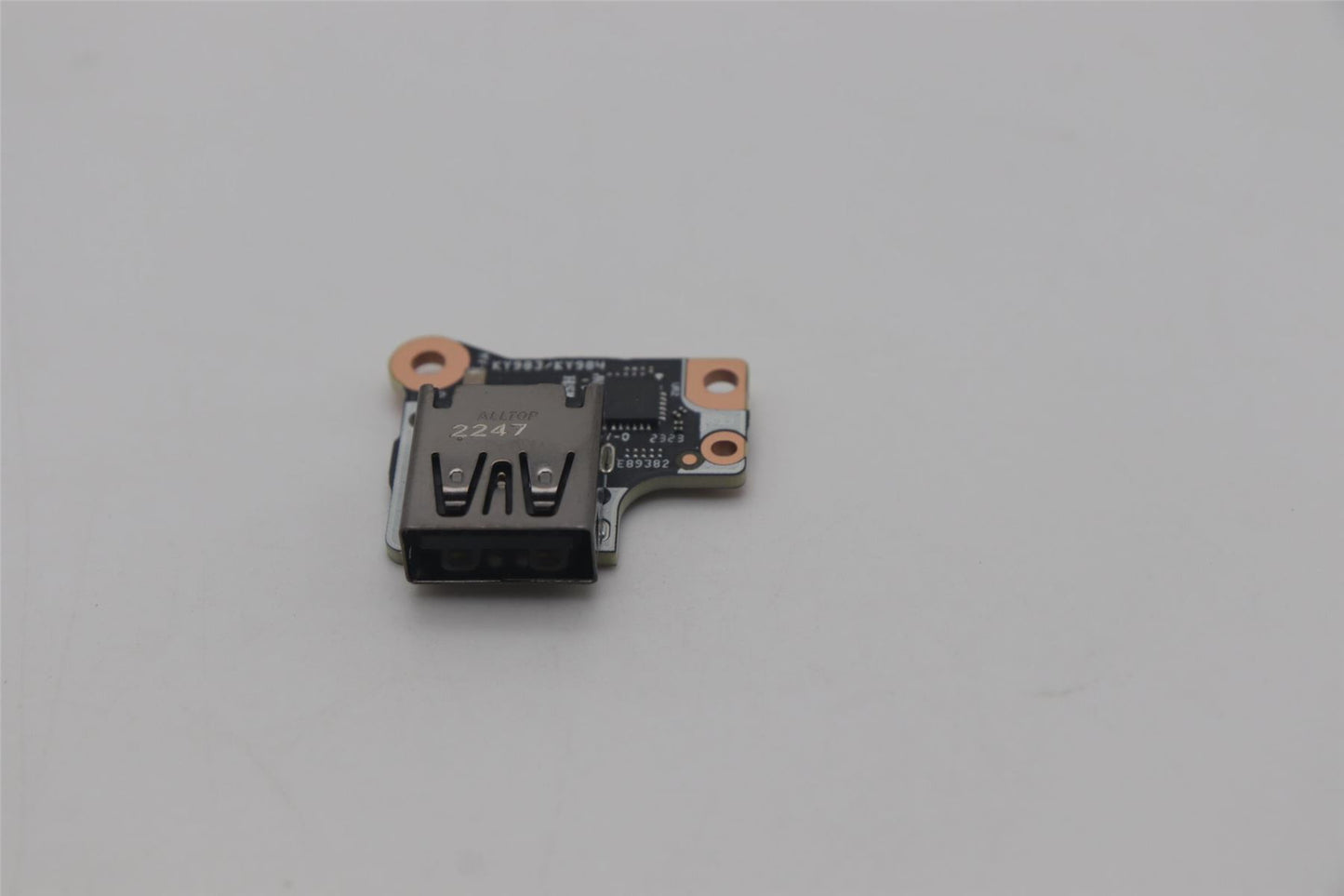 Lenovo CARDPOP L 83G0 USB_M 5C50S25631