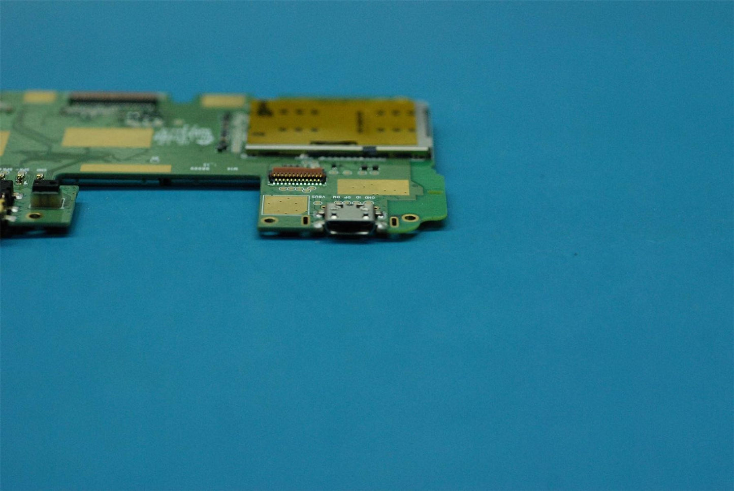 Lenovo TB3-730X MB_1+8G&*715201000971 CS 5B28C05706