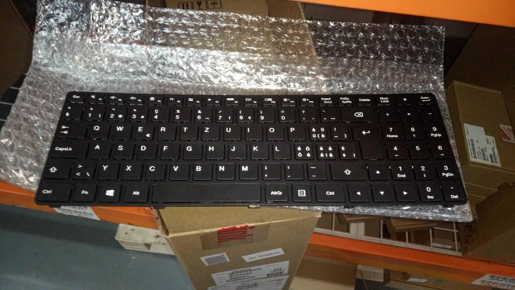 Genuine Lenovo B50-50 IdeaPad 100-15IBD Keyboard Swiss Black 5N20K25387