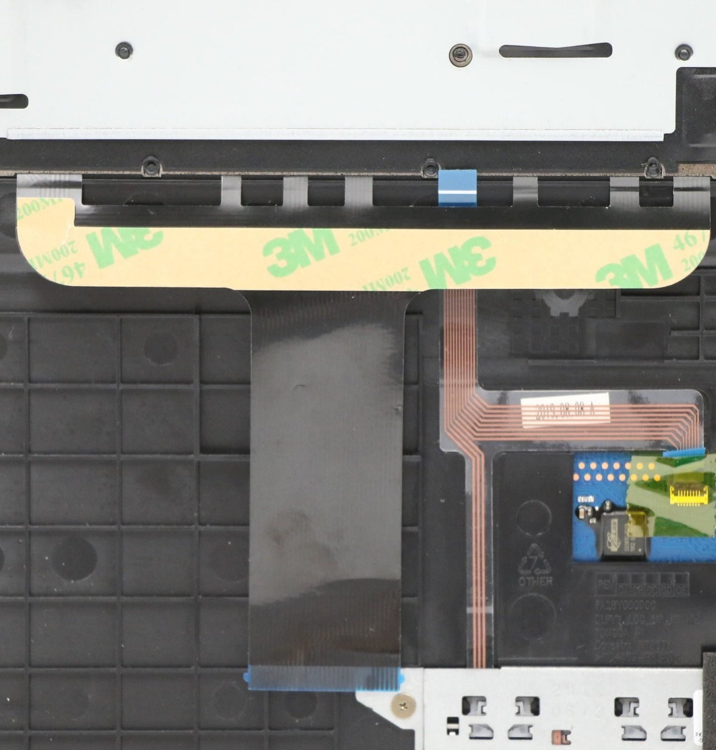Lenovo Upper Case C 81HH BK W/KBTPBL PO 5CB0S16469