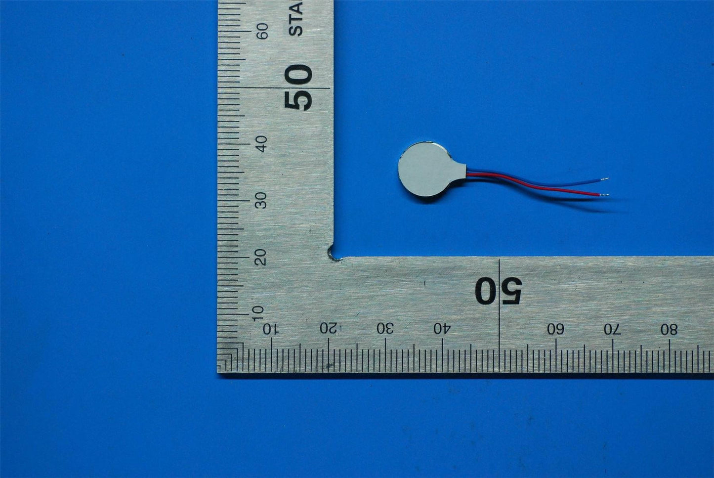 Lenovo 10G20L-070678016-2551_coin_L25_1.2G 5M79A6MXJM