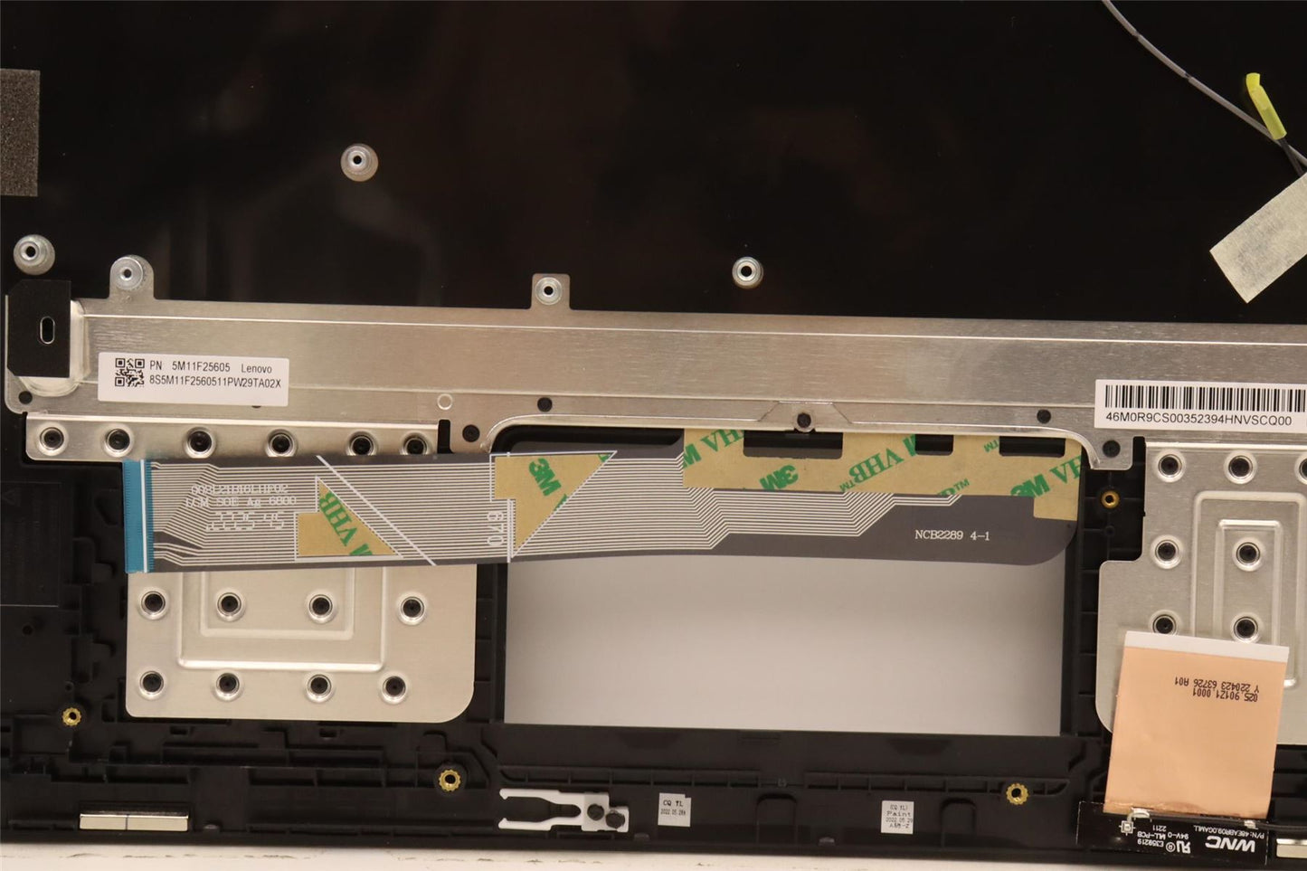 Lenovo MECH_ASM FRU KBD FRA w/C Cov Chicony 5M11F25605