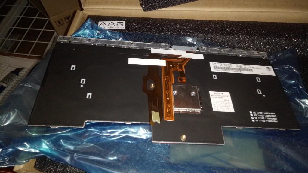 Lenovo FRU CS12 B/L KBD HGN CHY Keyboard 04X1255