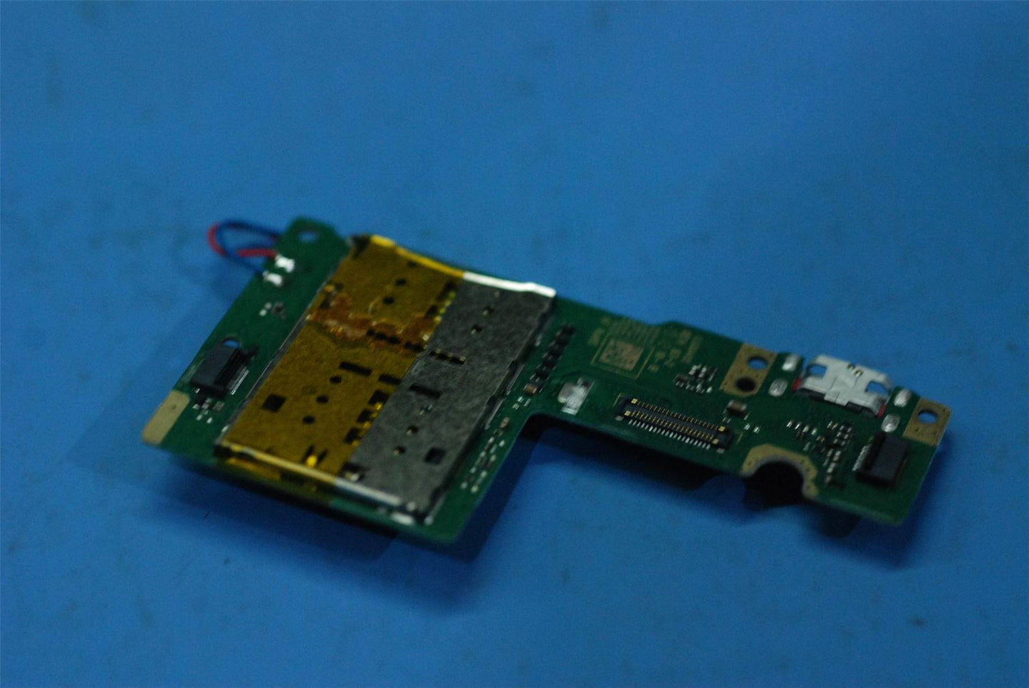 Lenovo TAB B10 / M10 USB Type-C SD Card Sub Board 5P68C14566