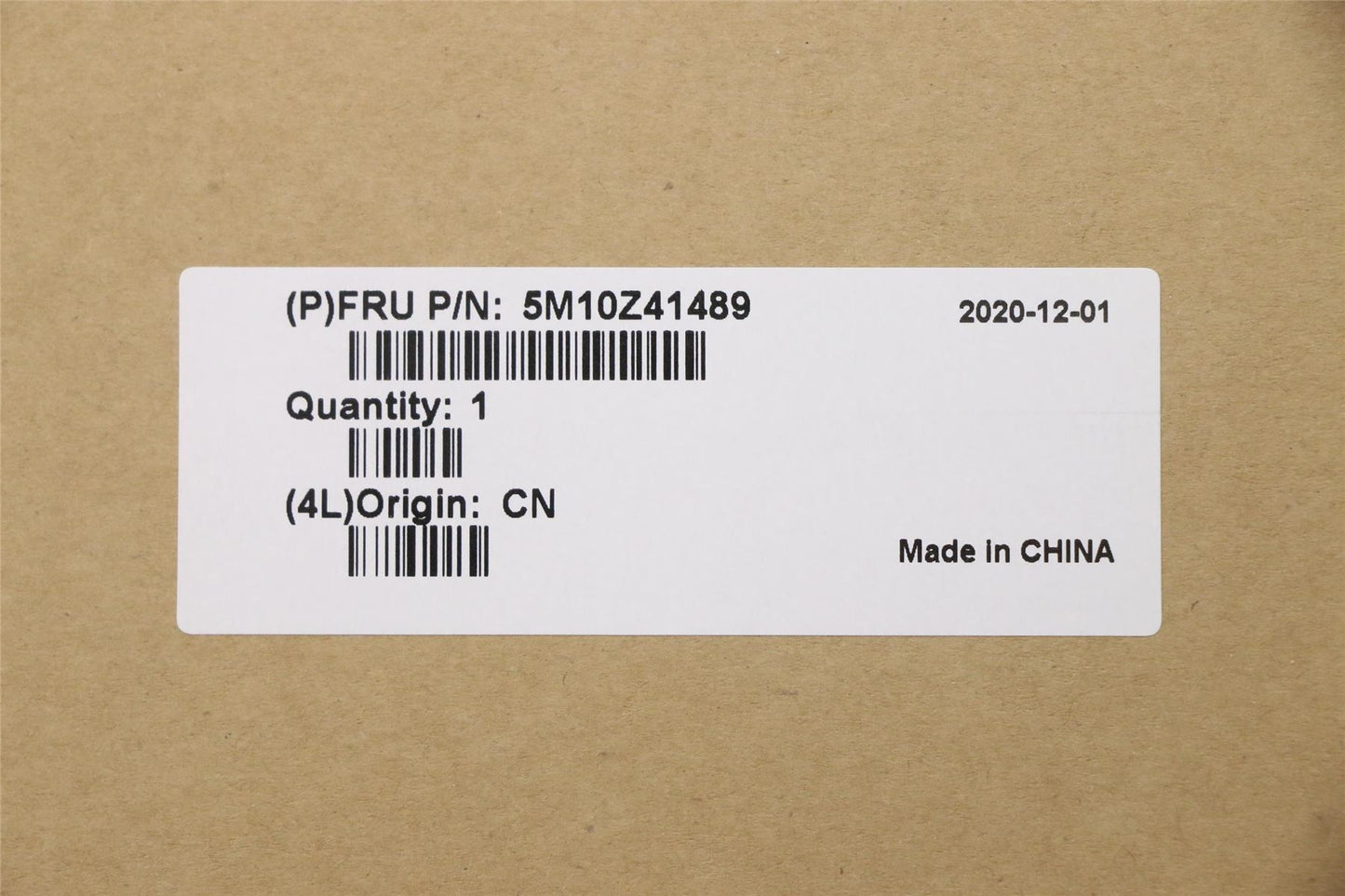 Lenovo ThinkPad T14s Keyboard Palmrest Top Cover French Canadian 5M10Z41489