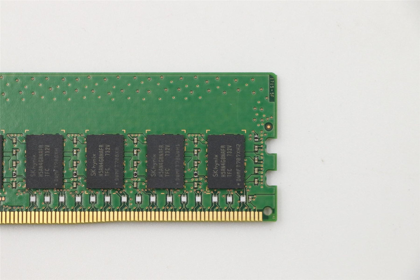 Lenovo MEMORY 8G,DDR4,ECC UDIMM,2133 01AG600