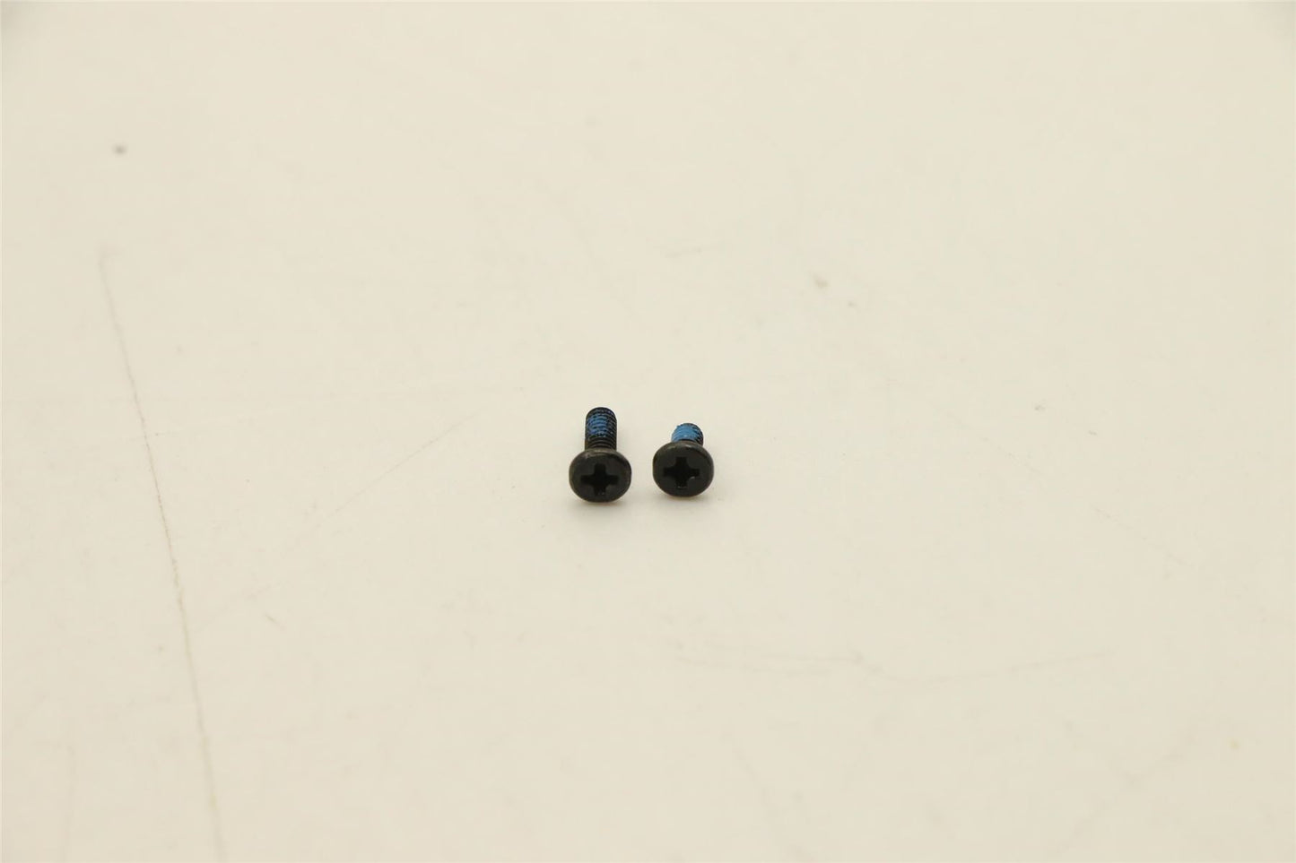Lenovo SCREW Pro CTRG screw kit 00NY839