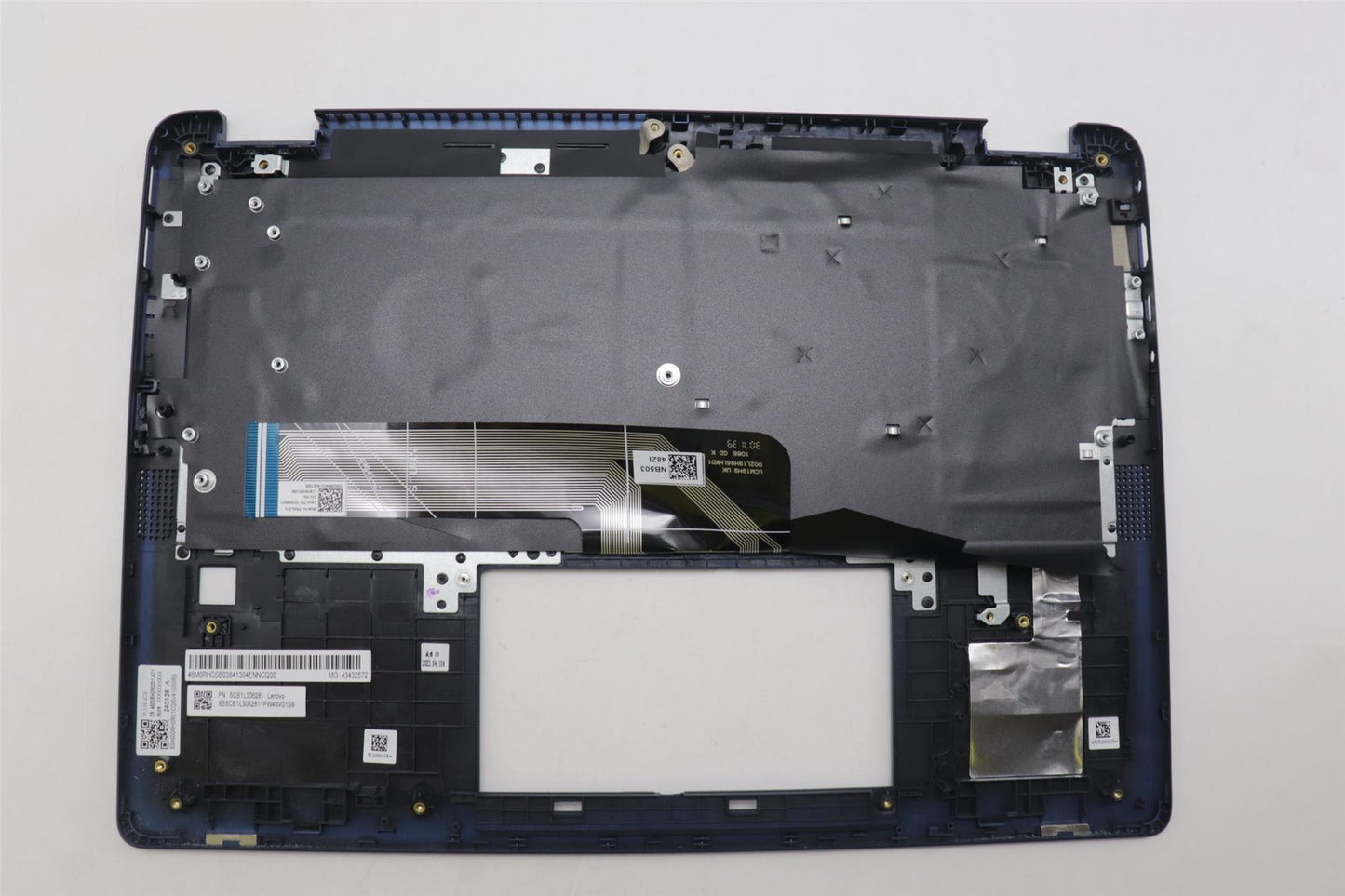 Lenovo IdeaPad 5 14IRU8 Keyboard Palmrest Top Cover Spanish Blue 5CB1L30628