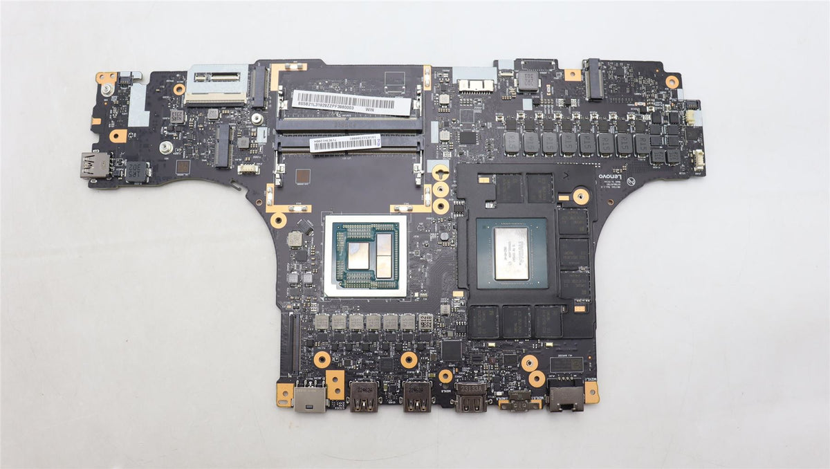 Lenovo L82WS WIN R97945HX RTX409016GRM 5B21L31929