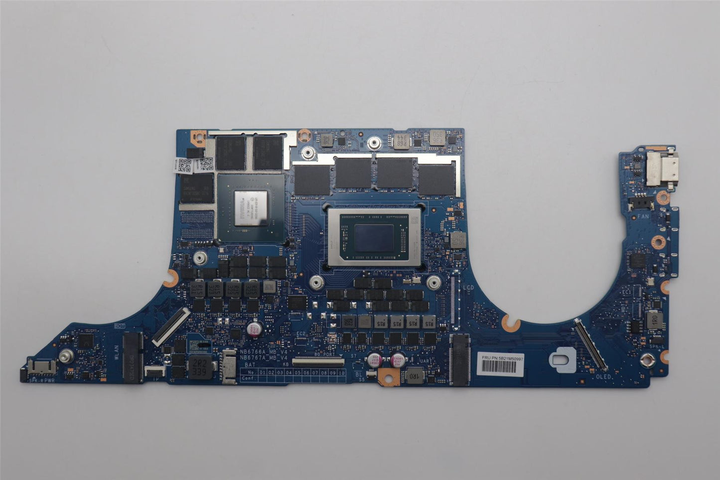 Lenovo H83D3 R7 HPTHS DIS 6G 16G NOKRM 5B21M50997