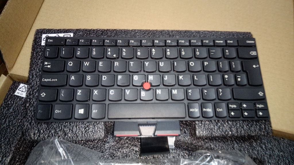 Lenovo FRU Jett-KBD UKE LTN UK English Keyboard 04Y0371
