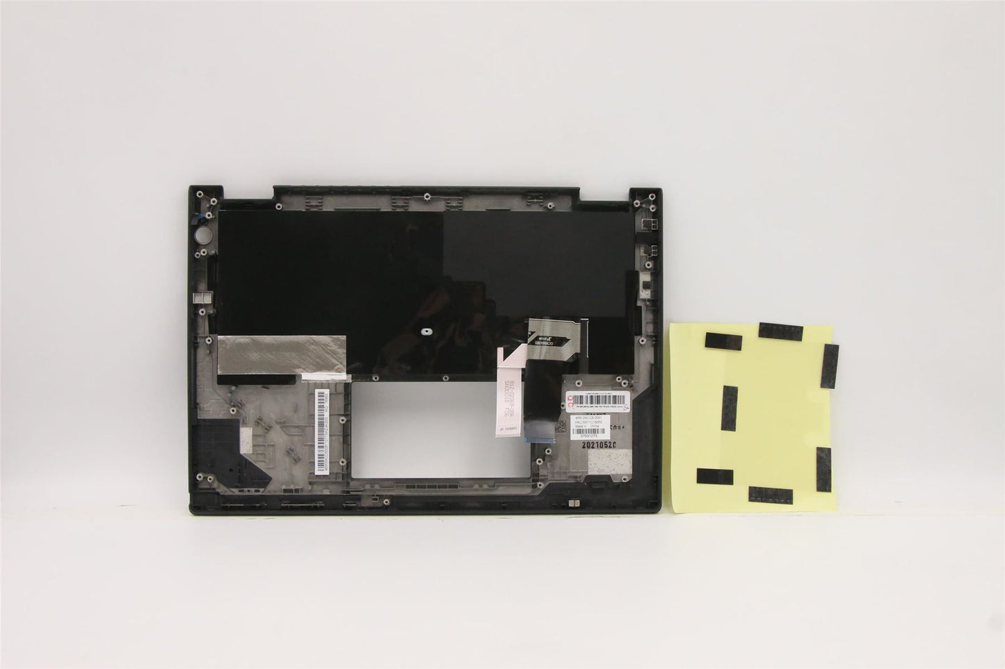 Lenovo WW C-Cvr+ILD KB ASM,CHY 5M11C18618
