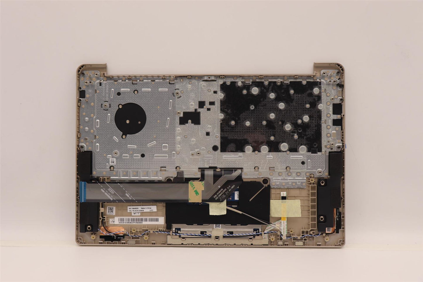 Lenovo Upper Case ASM_SWS L82M8 SD NBL 5CB1D33539