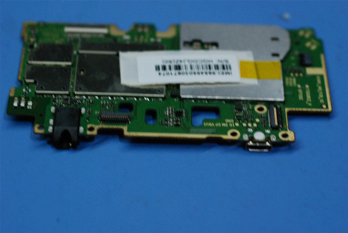 Lenovo TB-7304I MB 2+16G_2&*HQ31605154000 CS 5B28C10032