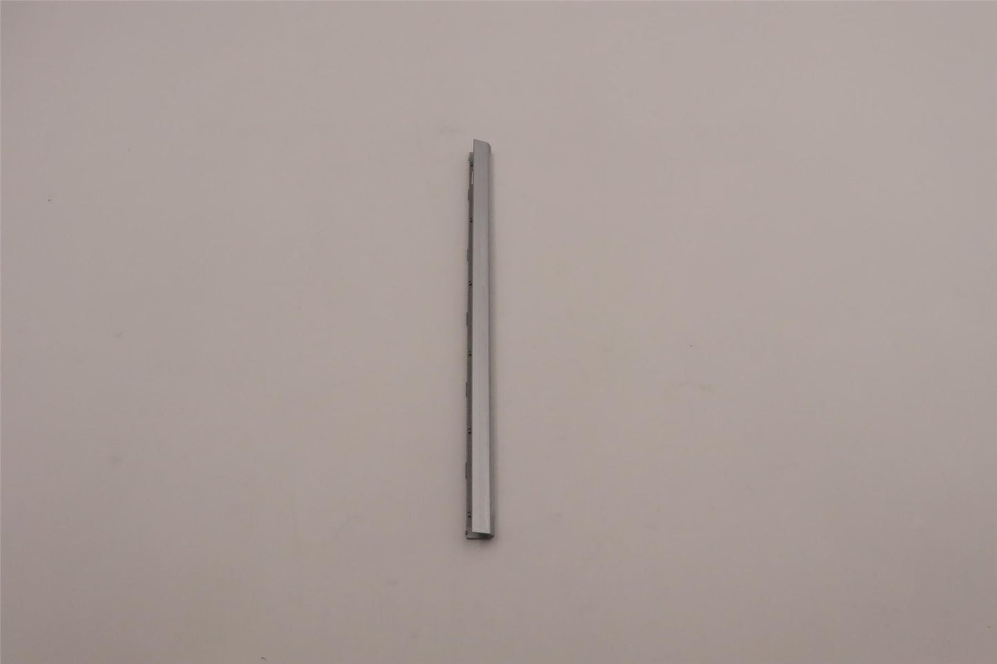 Lenovo Hinge Cover C 82SD PL_CG 5CB1J04418