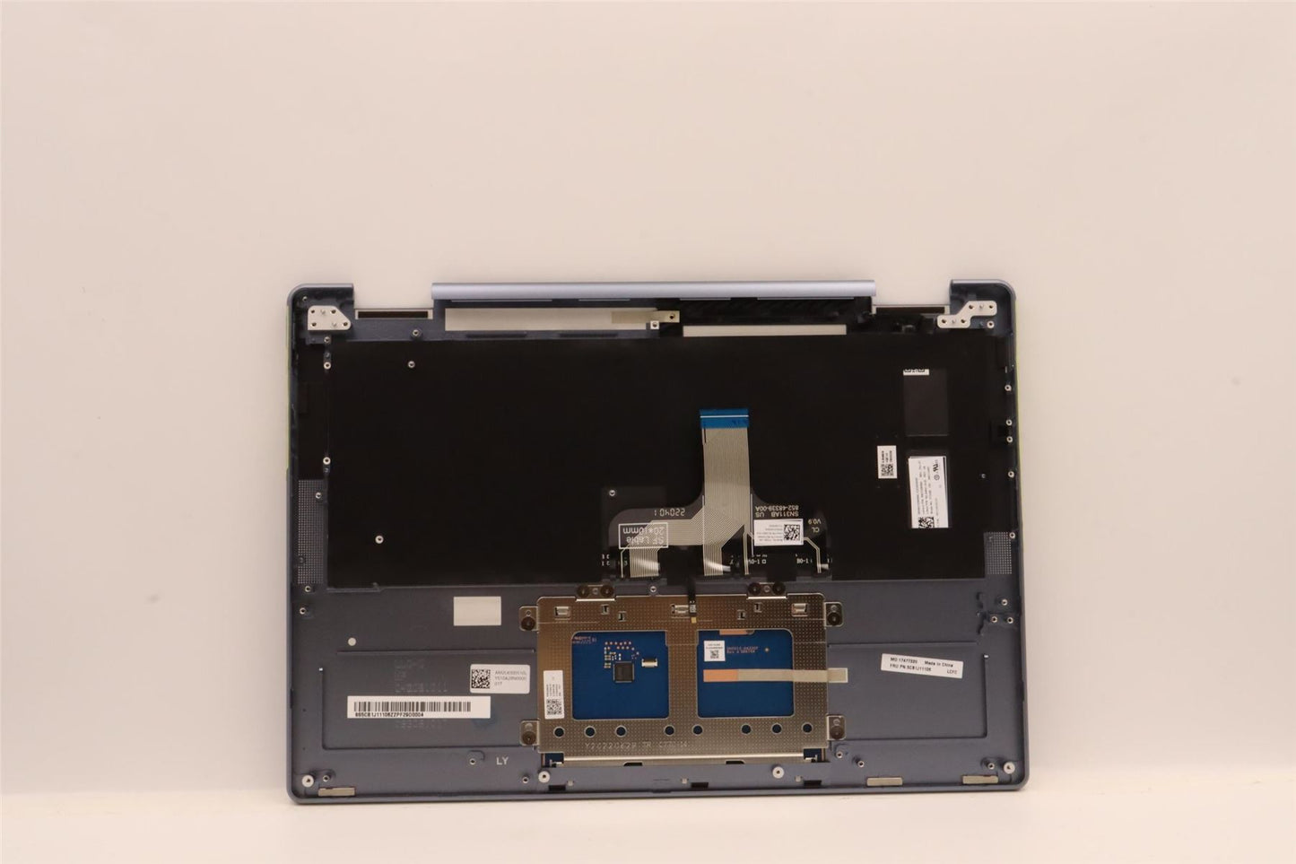 Lenovo Upper Case ASM_EURO ENG L82QFNFPSB 5CB1J11106