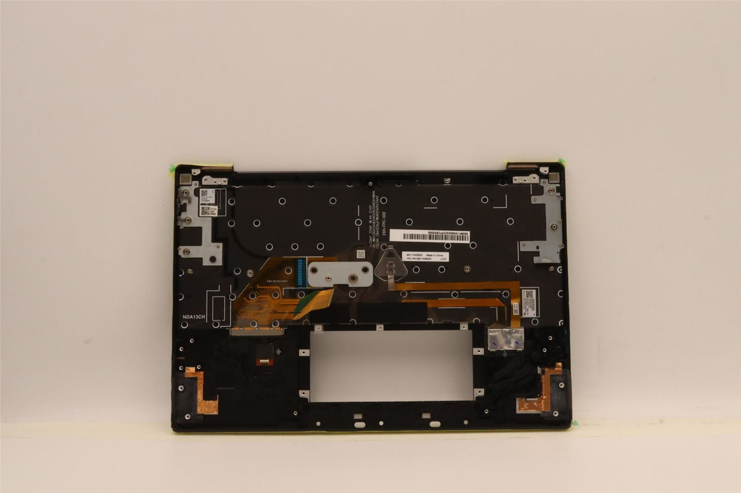 Lenovo ThinkPad Z13 Gen 1 Keyboard Palmrest Top Cover Switzerland 5M11H95023