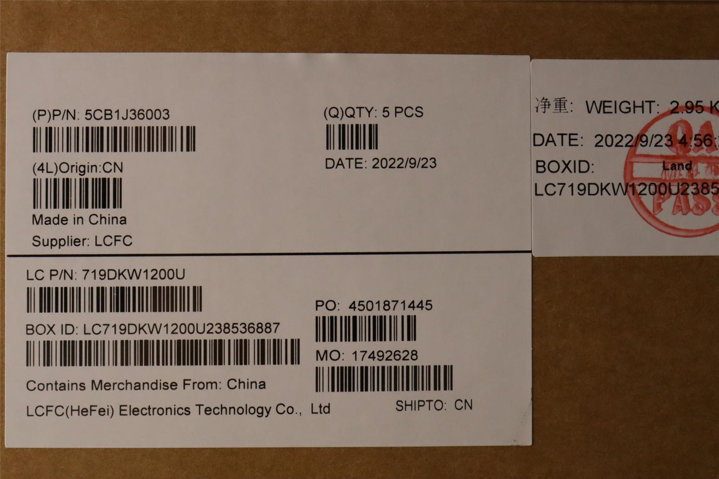 Lenovo Upper Case ASM_CZE/SLK L82TL SG 5CB1J36003