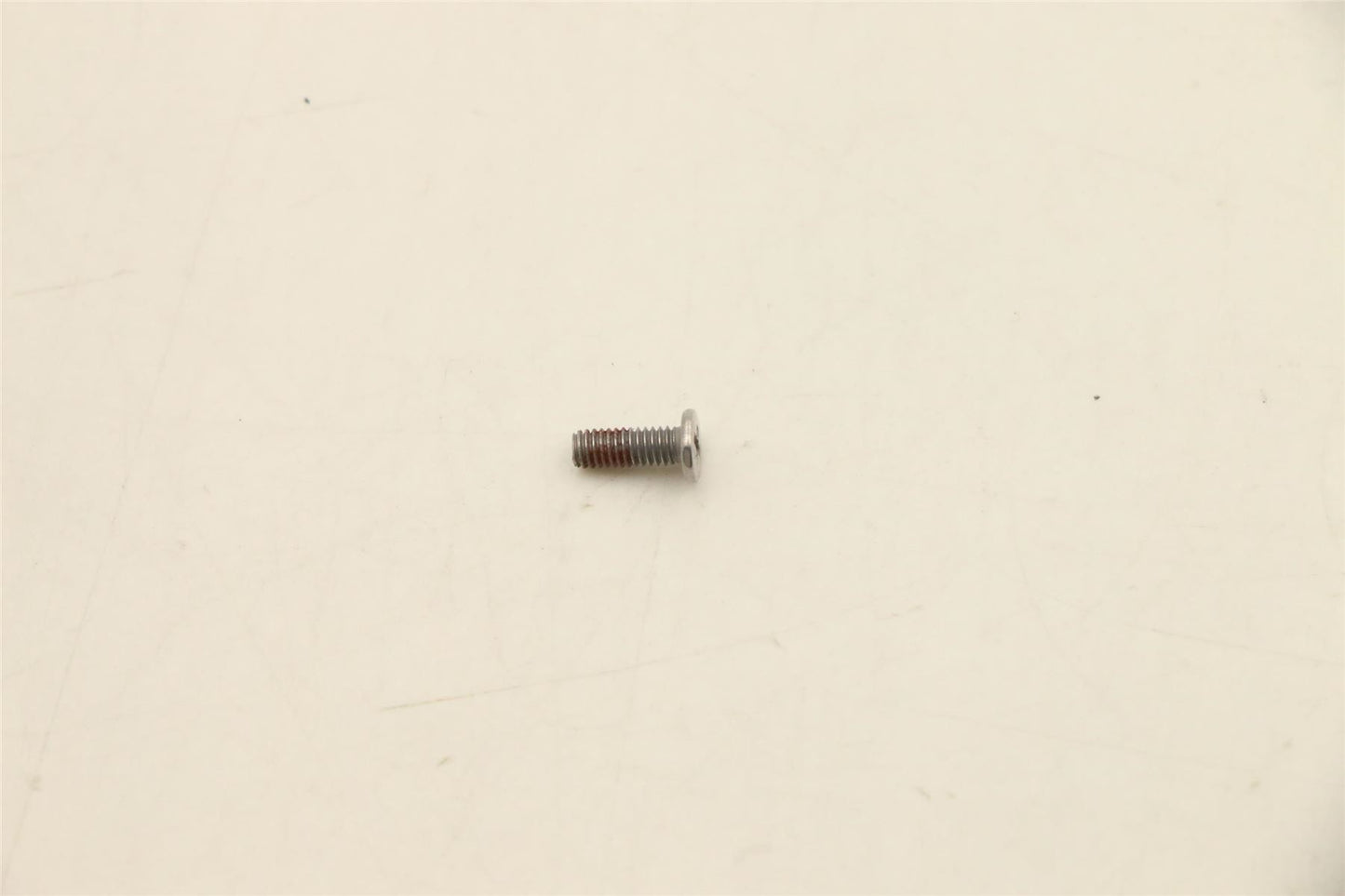 Lenovo 5S10S35365 SCREWL21B1M2.5D7LK4.6D0.8TNL+ZN-NI