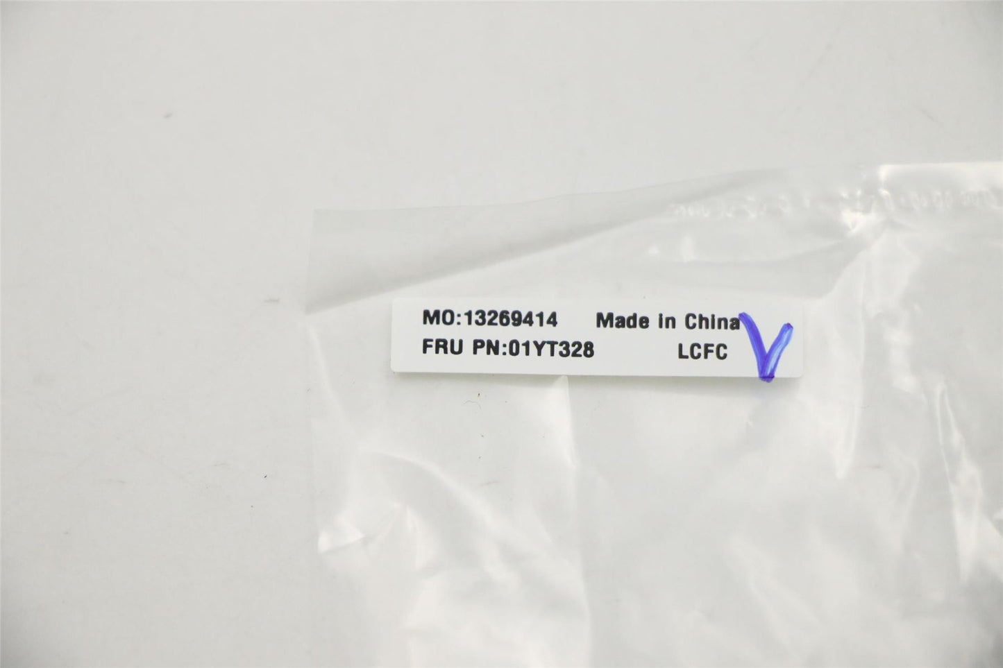 Lenovo Ironhide-1LEDCableASM 01YT328