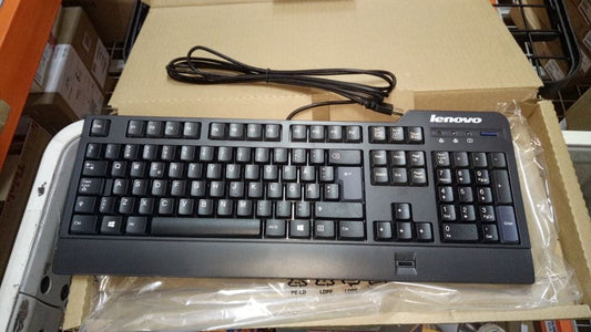 Lenovo ThinkStation P320 USB Wired Keyboard Swedish Finnish Black 04X2642