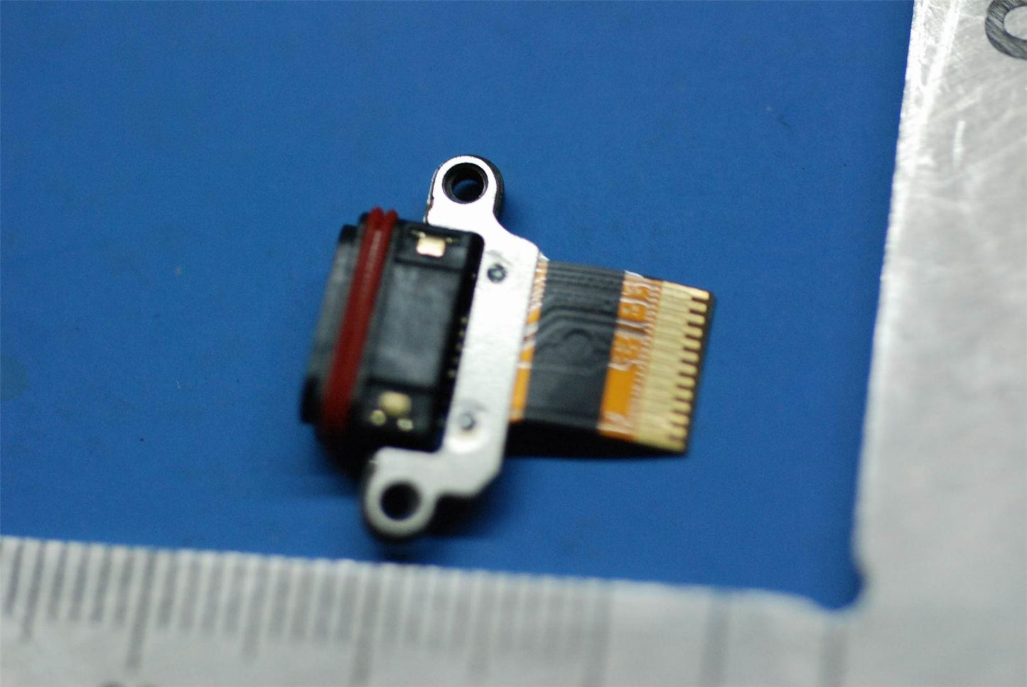 Lenovo TB-X604 USB FPC&*HQ22002243000 CS 5F78C09707