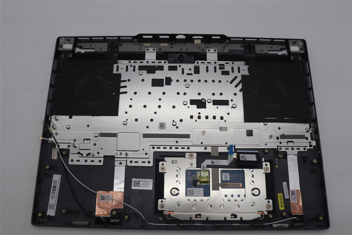Lenovo Slim 5 16IRH8 5 16APH8 Palmrest Cover Touchpad Keyboard 5CB1L56035