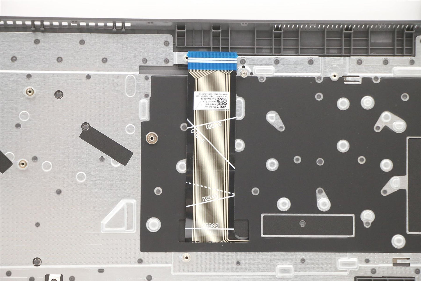 Lenovo V17 G2 ITL Palmrest Cover Touchpad Keyboard Switzerland 5CB1D01864