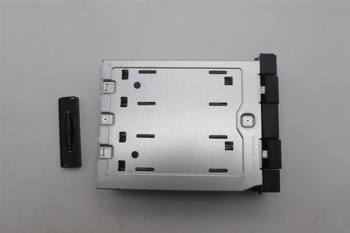 Lenovo MECH_ASM Amalfi FAB M.2 enclosure 5M11H28529
