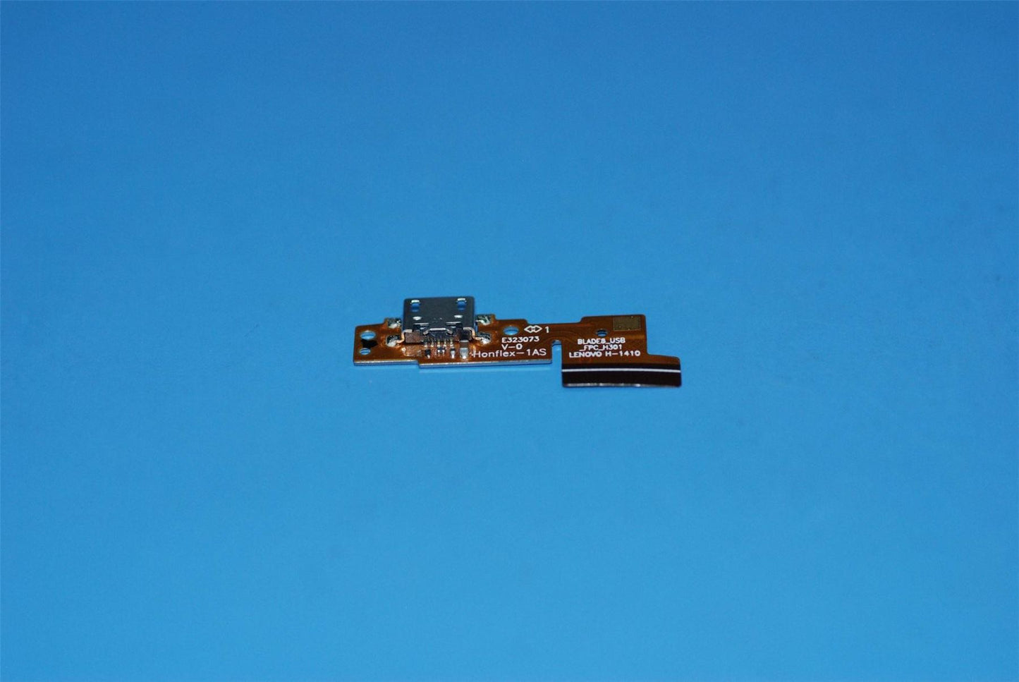 Lenovo BLADE8_USB_FPC Ass y HX USB FPC Board SF79A462GS