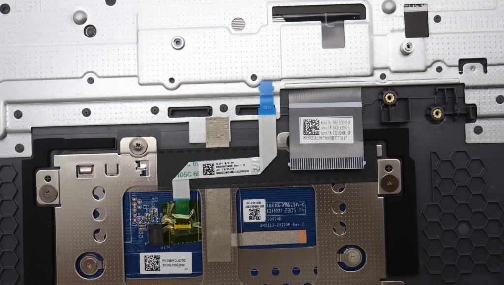 Lenovo Upper Case ASM_SPA C 82XW RGB 5CB1L55982
