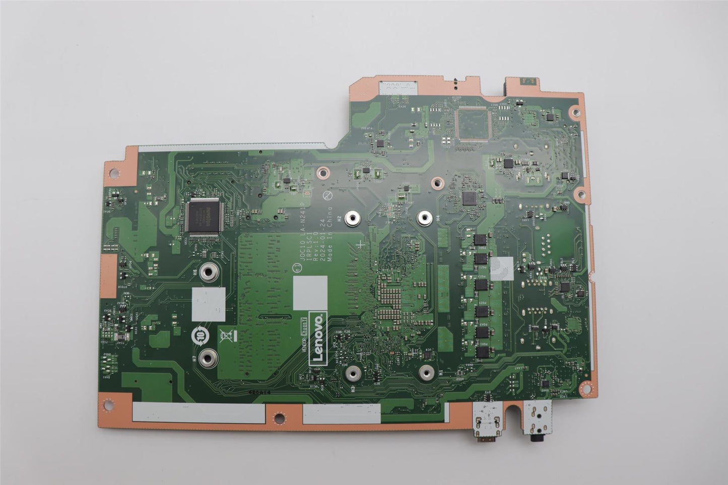Lenovo RPL-H i5-13420H NP UMA QHD NDPK 5B21D17143